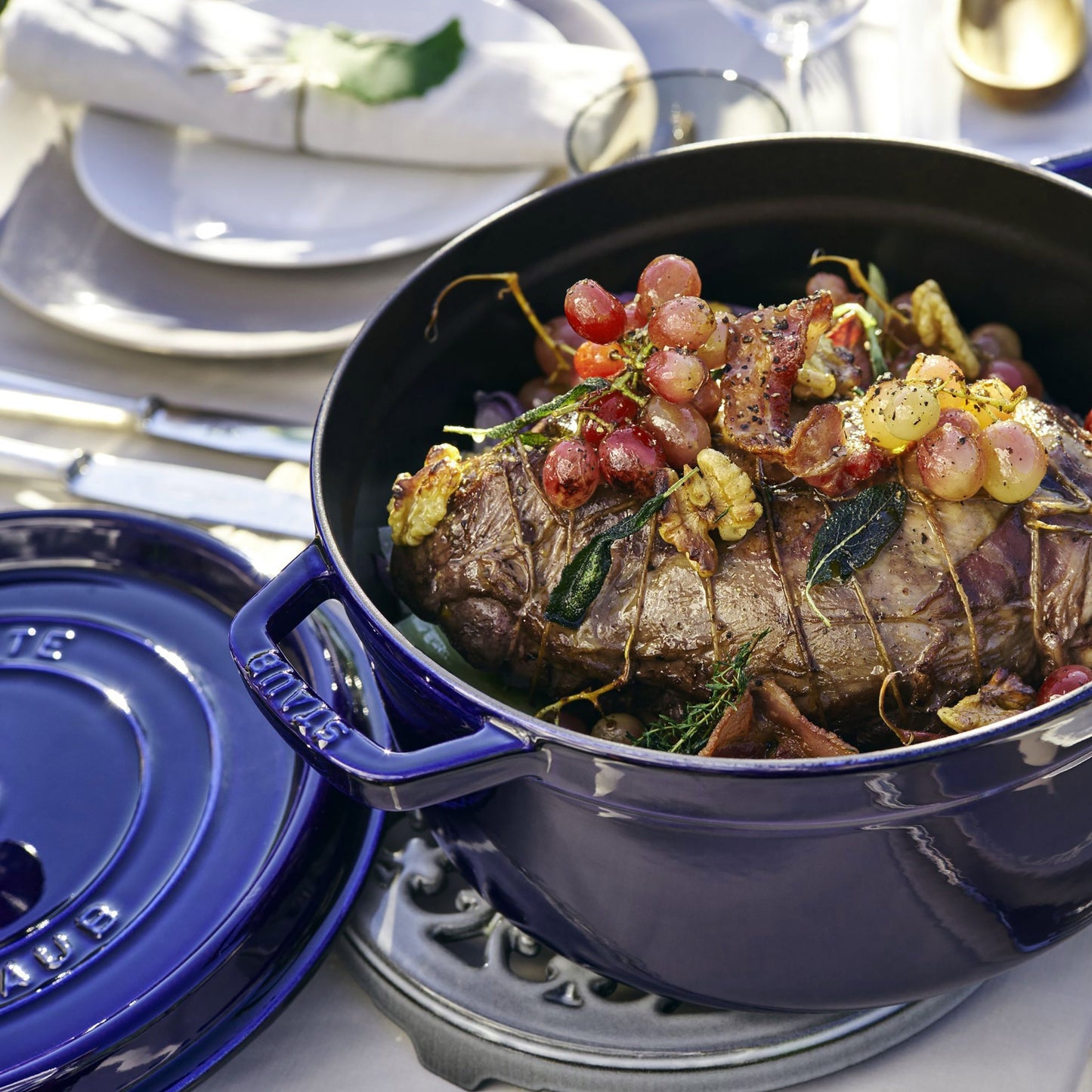 Staub 7-quart Sapphire Blue Round Dutch Oven