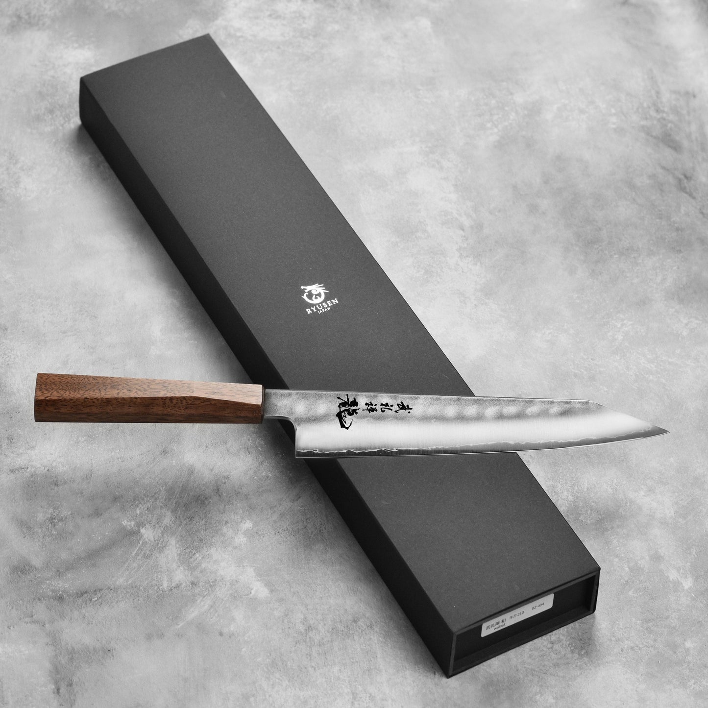 Ryusen Blazen Ryu Wa SG2 8.25" Gyuto