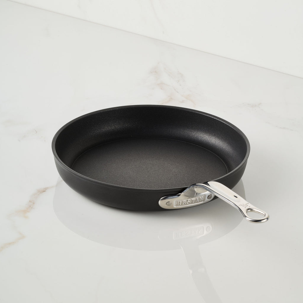 Hestan Titum Fusion 9.5" Nonstick Skillet