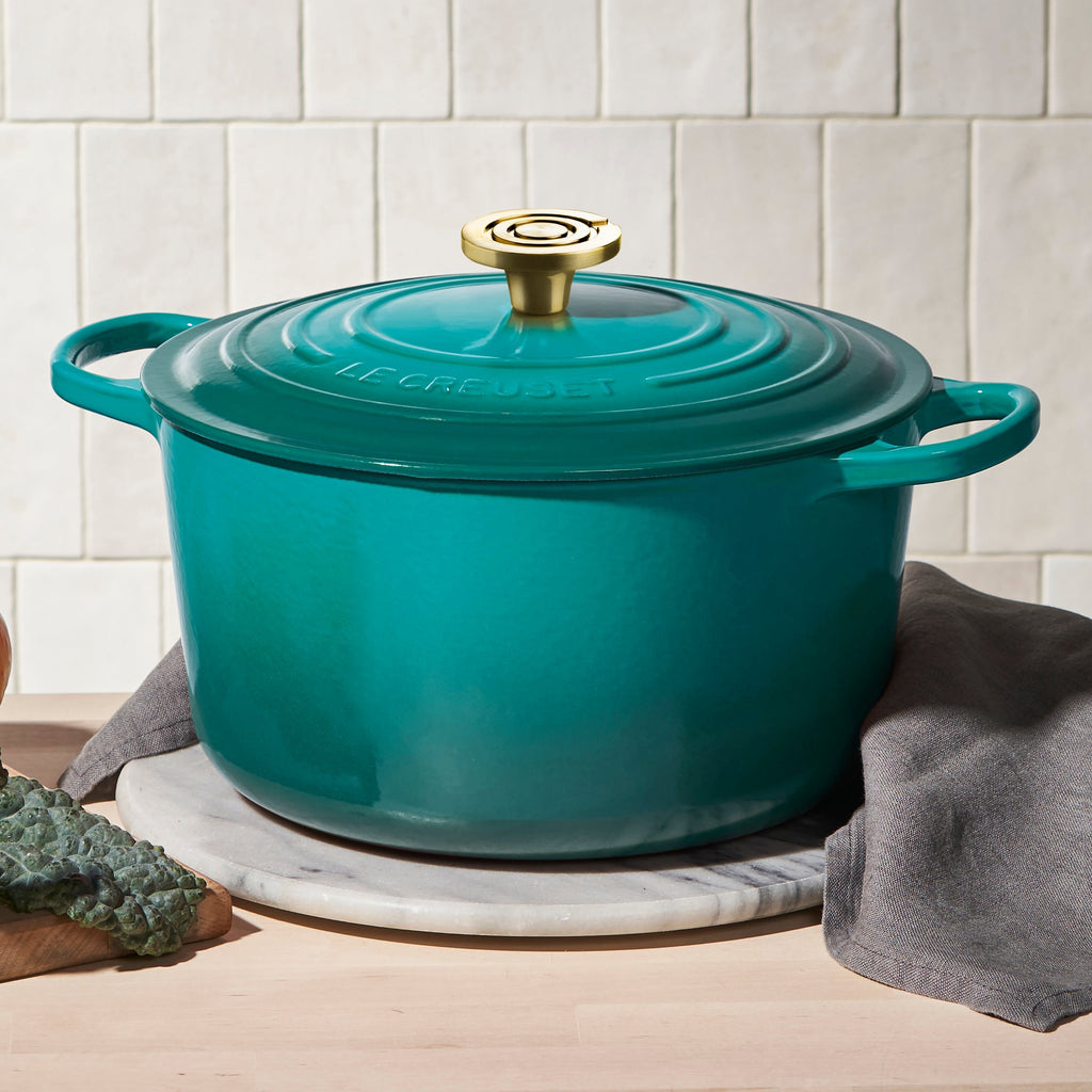 Le Creuset Signature Cast Iron 6.5-quart Bleu Riviera Round Deep Oven with Light Gold Crucible Knob