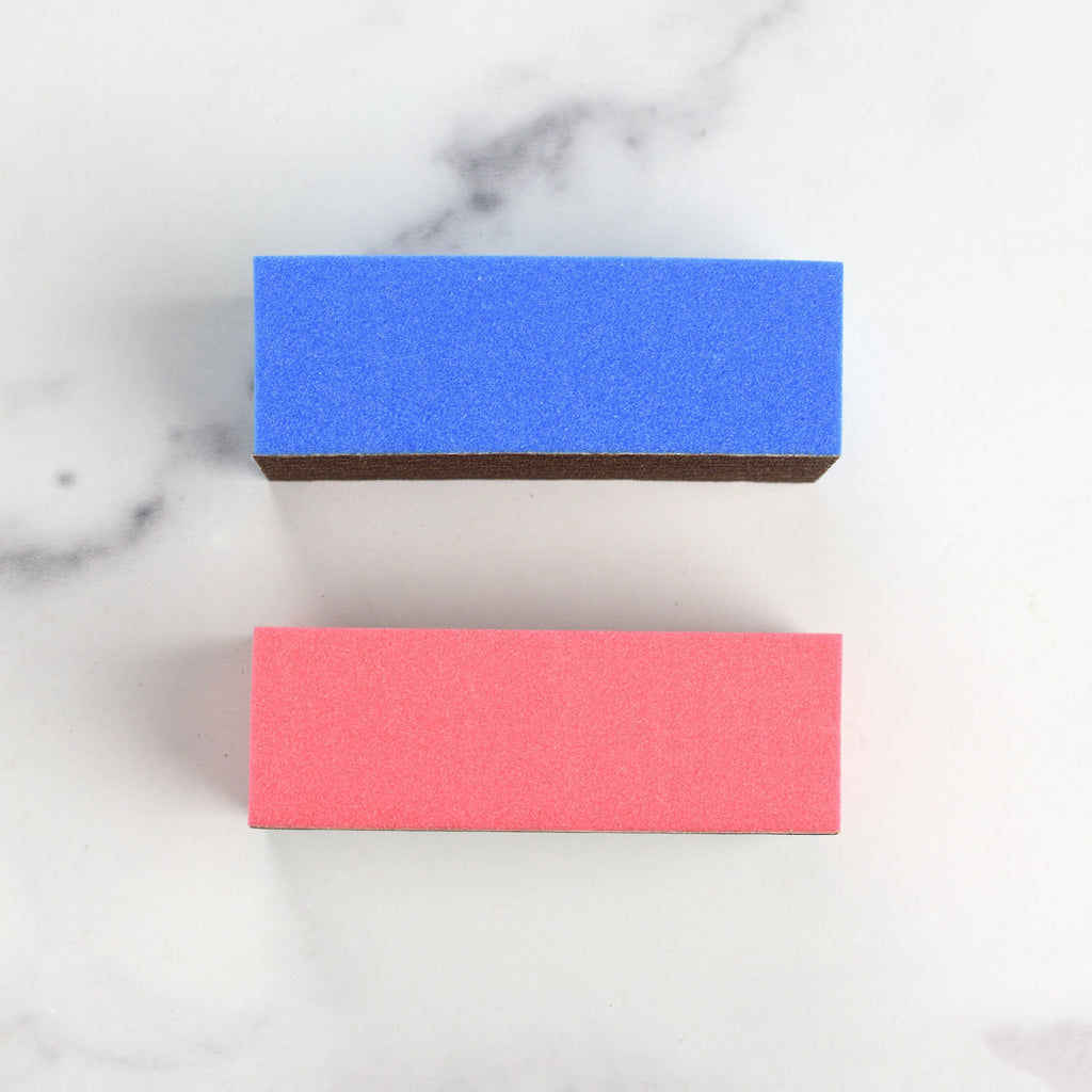 Cleaning & Sanding Pads for Rubber Cutting Boards