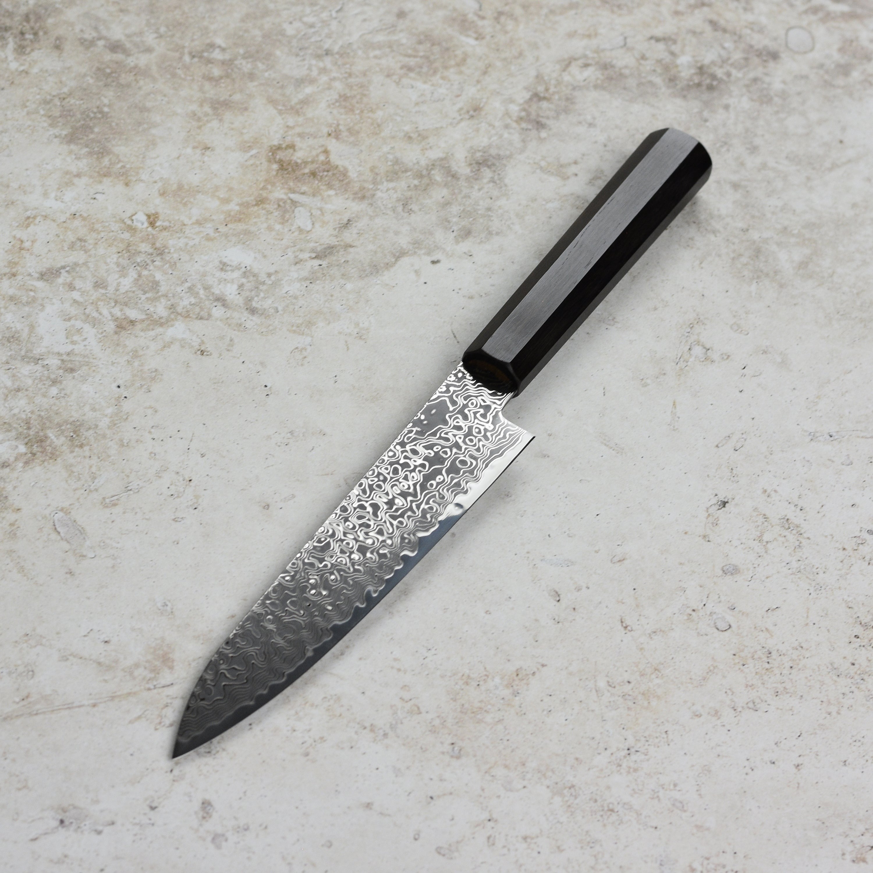 Hatsukokoro Ryuhyo SG2 Kurozome Damascus 5.9" Petty