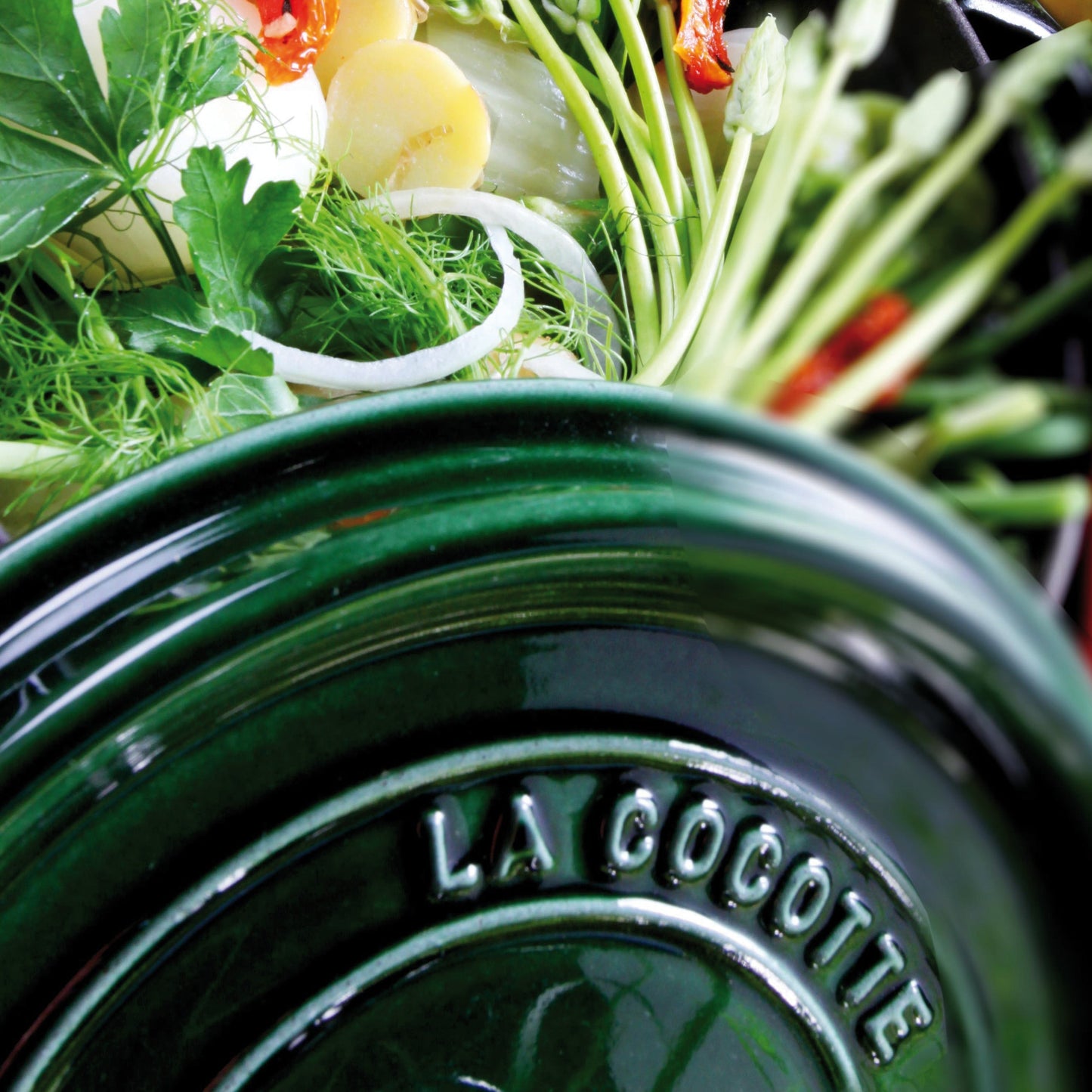 Staub 7-quart Basil Round Dutch Oven