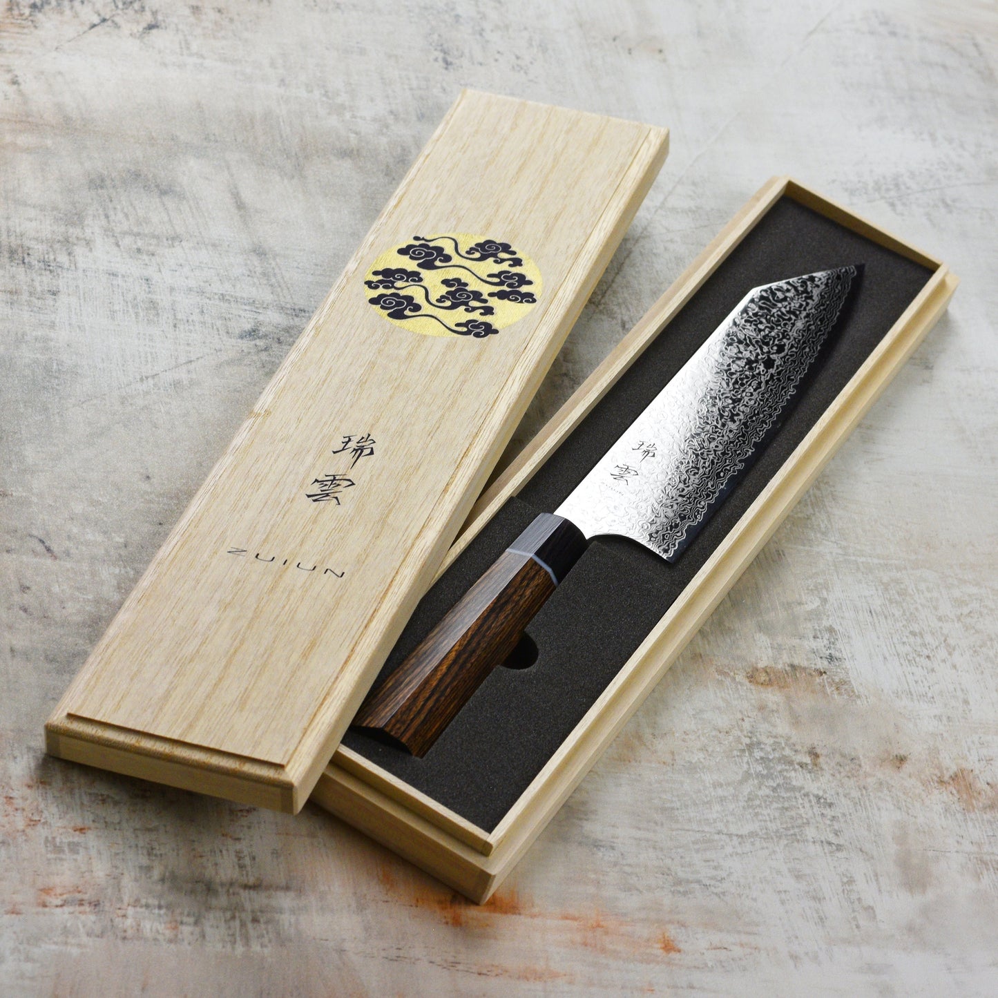 Seki Kanetsugu Zuiun SG2 8.25" Kiritsuke Gyuto