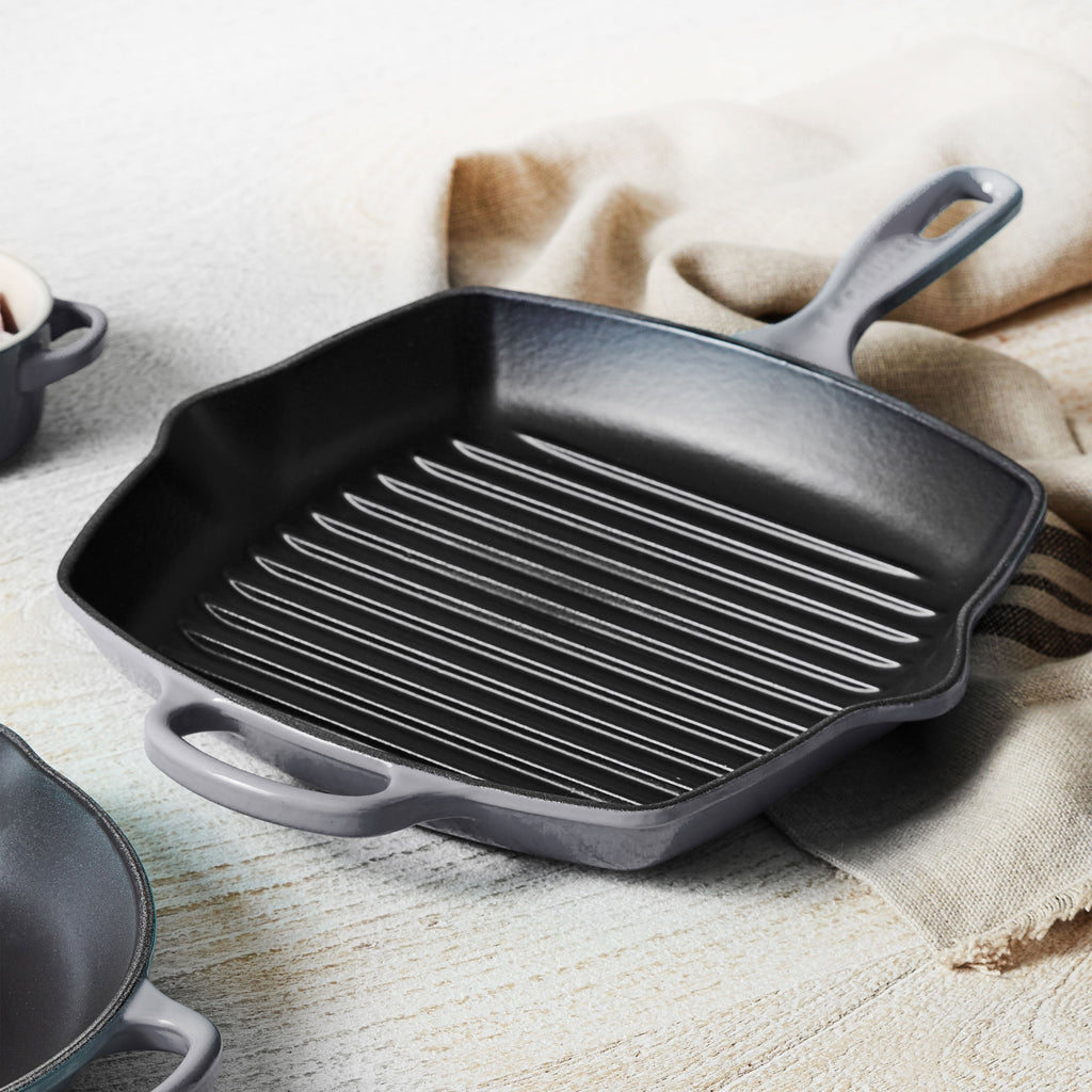 Le Creuset Signature Cast Iron Oyster 5 Piece Cookware Set
