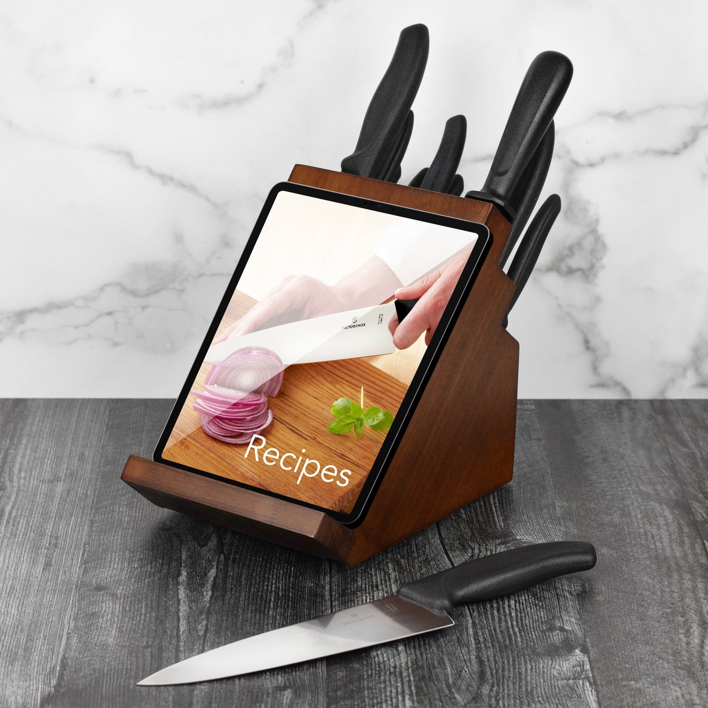 Victorinox Swiss Classic 14 Piece Walnut Swivel Knife Block Set