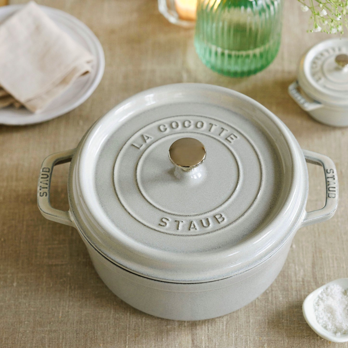 Staub 7-quart White Truffle Round Dutch Oven