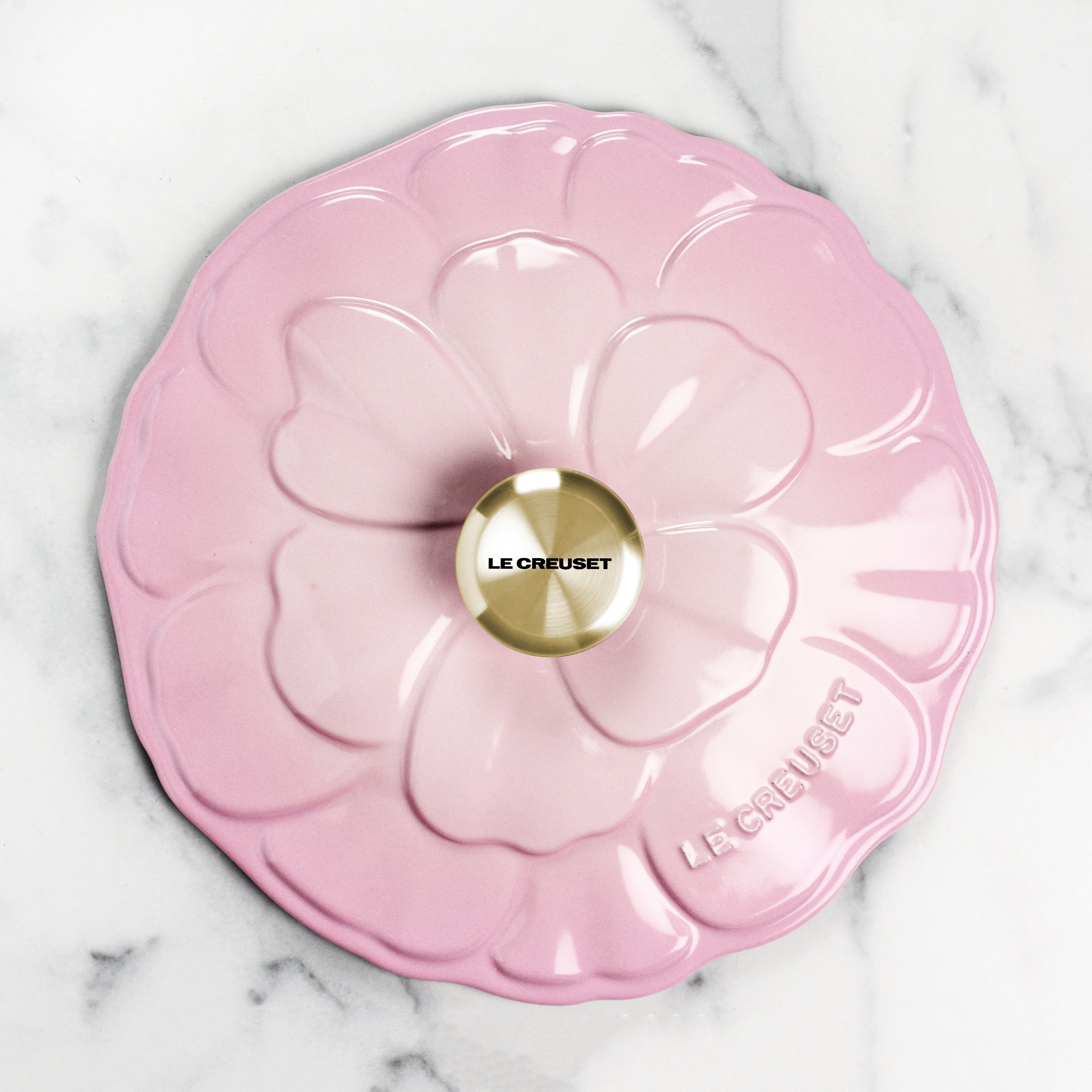 Le Creuset Signature Cast Iron 2.25-quart Chiffon Pink Petal Braiser