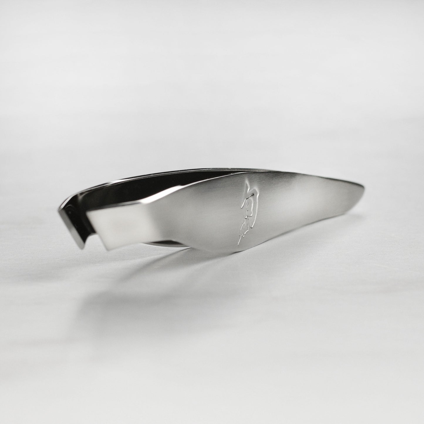 Shun 5.5" Fish Bone Tweezers